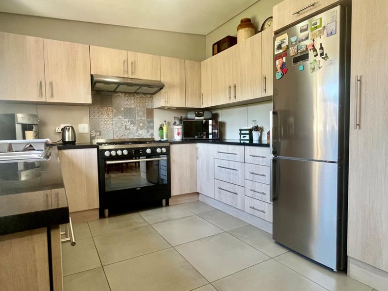 2 Bedroom Property for Sale in Reebok Western Cape